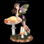 FS24359 Elfen Figur Dora mit Hase lehnt an Pilz - 360° Ansicht