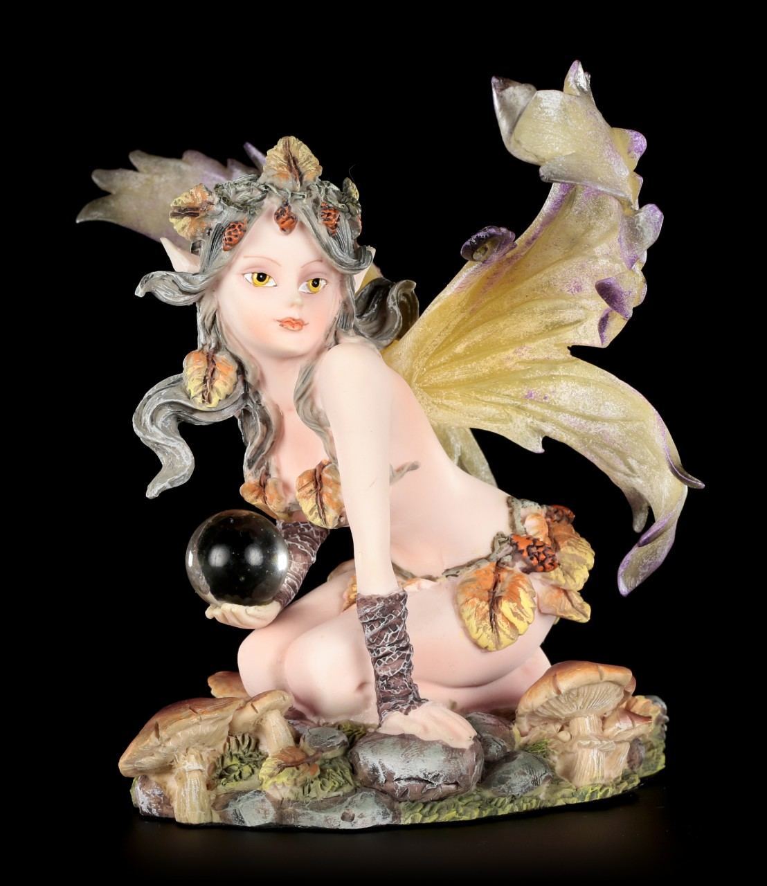 Gelbe Elfen Figur - Gilórin sitzend mit Glaskugel