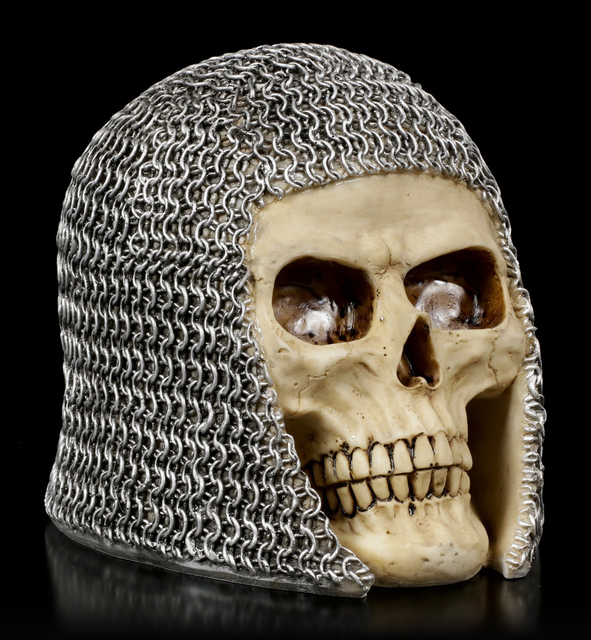 Totenkopf mit Kettenhemd - Chainmail Skull
