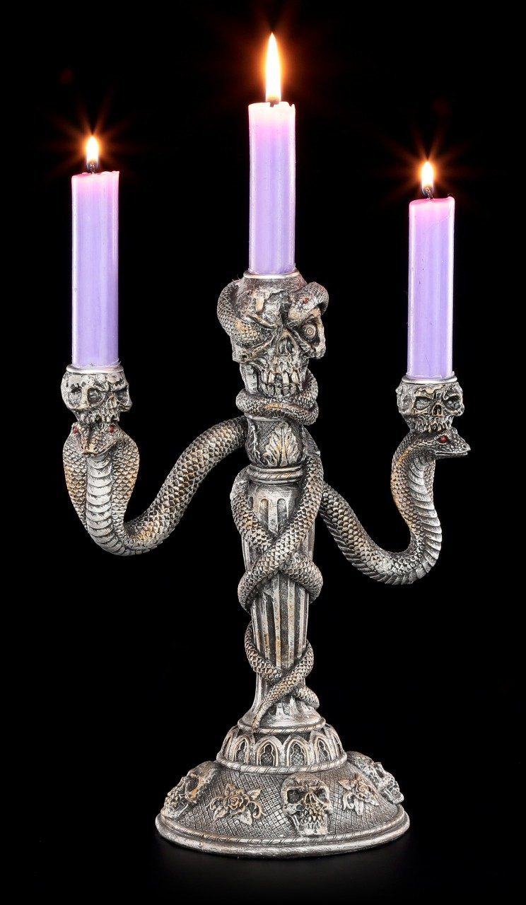 Kerzenhalter - Totenköpfe mit Schlangen
