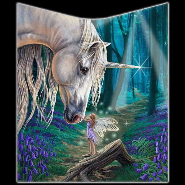 Fluffy Blanket Unicorn - Fairy Whispers