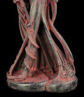 Morrigan Figurine - Goddes of War - Black-Red