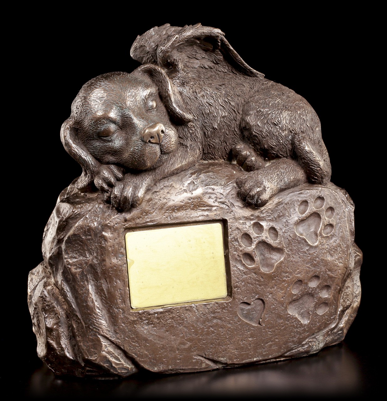 Tier Urne - Hunde-Engel auf Stein mit Gravurplatte