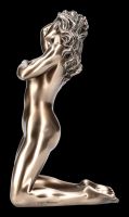 Nude Figurine - Kneeling Woman