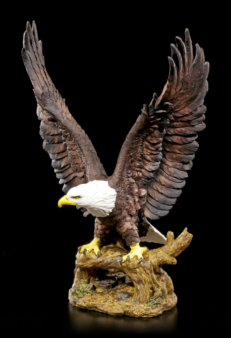 Garden Figurine - Bald Eagle with spreaded Wings