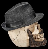Totenkopf Figur mit Hut und Bart