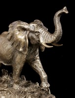 Elefanten Figur - Laufend in Steppe
