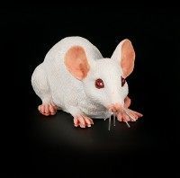 Weisse Maus Figur