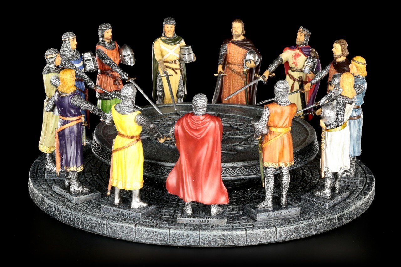 Round Table - King Arthur with 12 Knights - colored