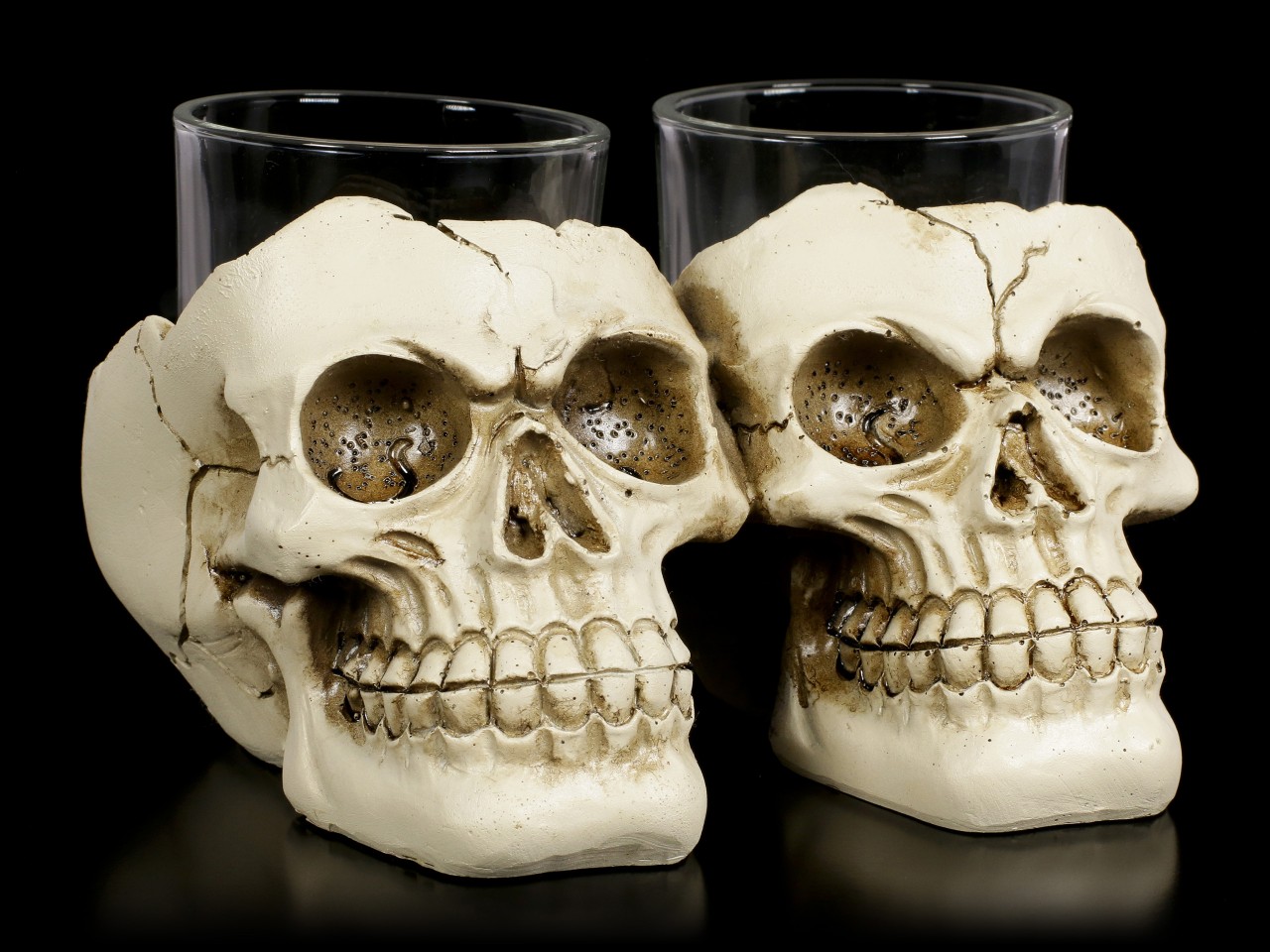 Shot Glasses with Skull - After Shot