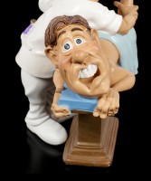 Funny Job Figur - Chiropraktiker renkt Patienten ein