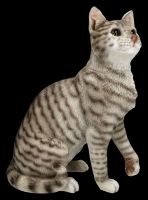 Gartenfigur - Katze sitzend grau getigert