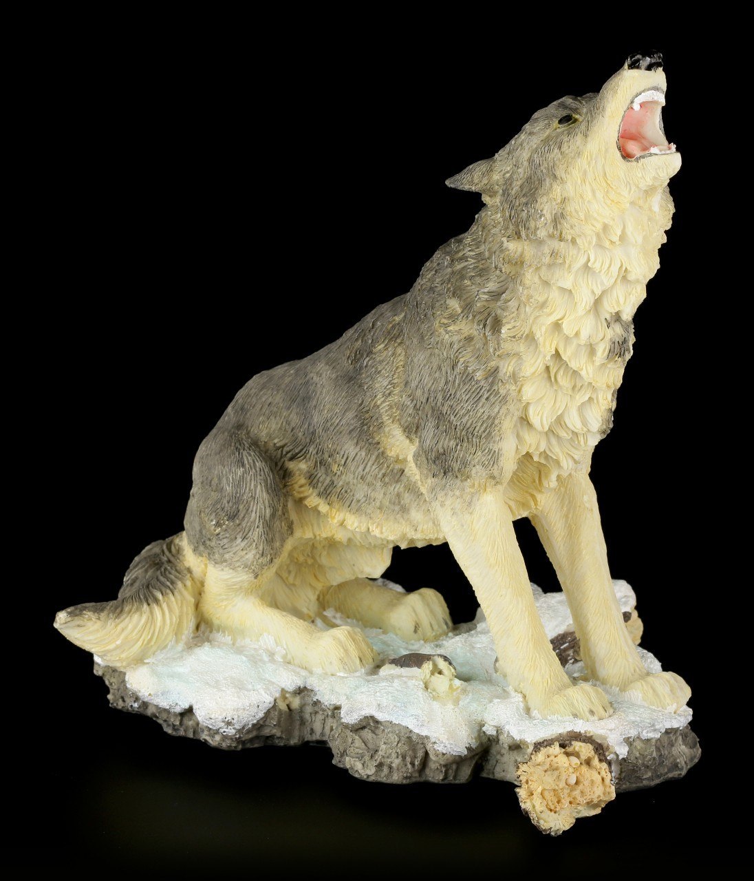 Wolf Figurine - Lonely Howling in Snow