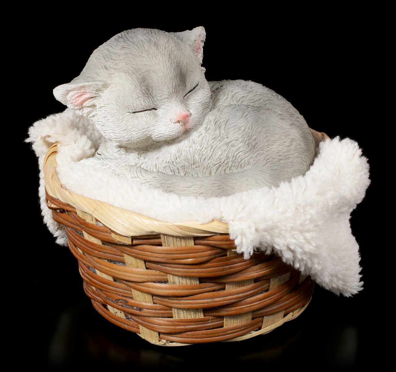 Graue Katzen Figur schlafend im Körbchen