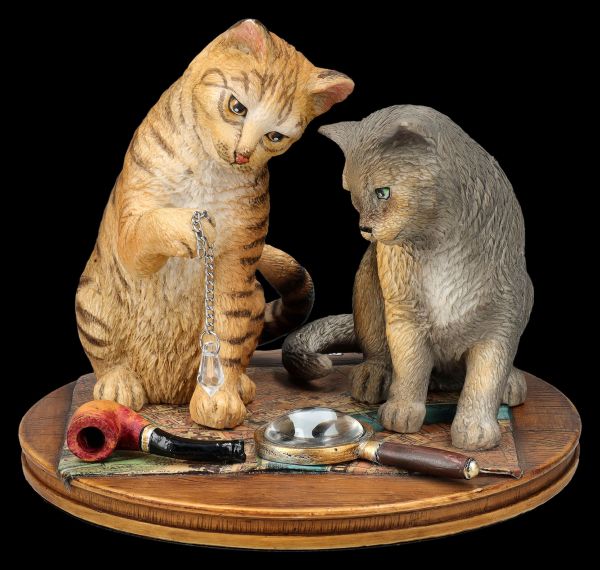 Cat Figurine - Purrlock Holmes by Lisa Parker