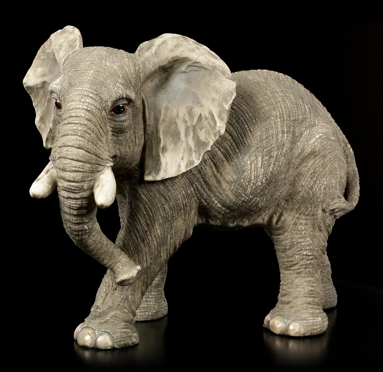 Elephant Figurine - Large Tusker