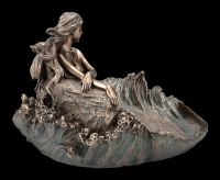 Plate - Mermaid leaning on rock