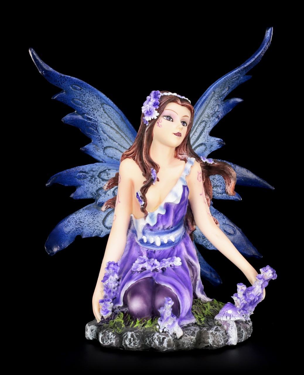 Fairy Figurine - Lavendar kneeling on the Meadow