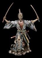 Samurai Figur - Bujutsu mit zwei Schwertern