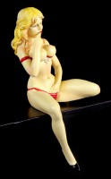 Erotik Figur - Sexy Lolita Kantenhocker mit Hand im Slip