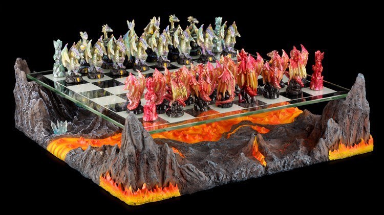 Schachspiel Set - Drachen mit Lava Landschaft