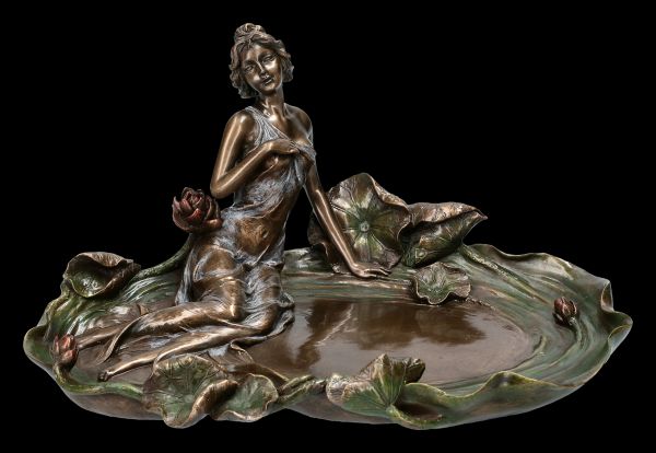 Art Nouveau Schale mit Nymphe