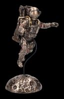 Astronauten Figur auf Mond