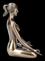 Weibliche Akt Figur - Yoga Padmasana Stellung