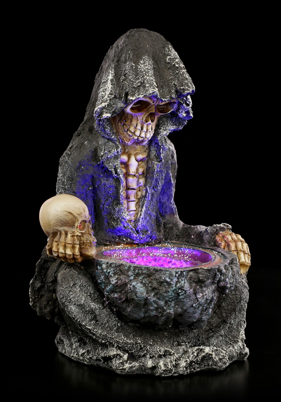 Reaper Figurine with LED Oracle - Green Eyes