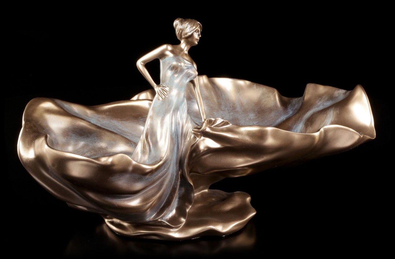 Art Nouveau Plate - Dancing Woman