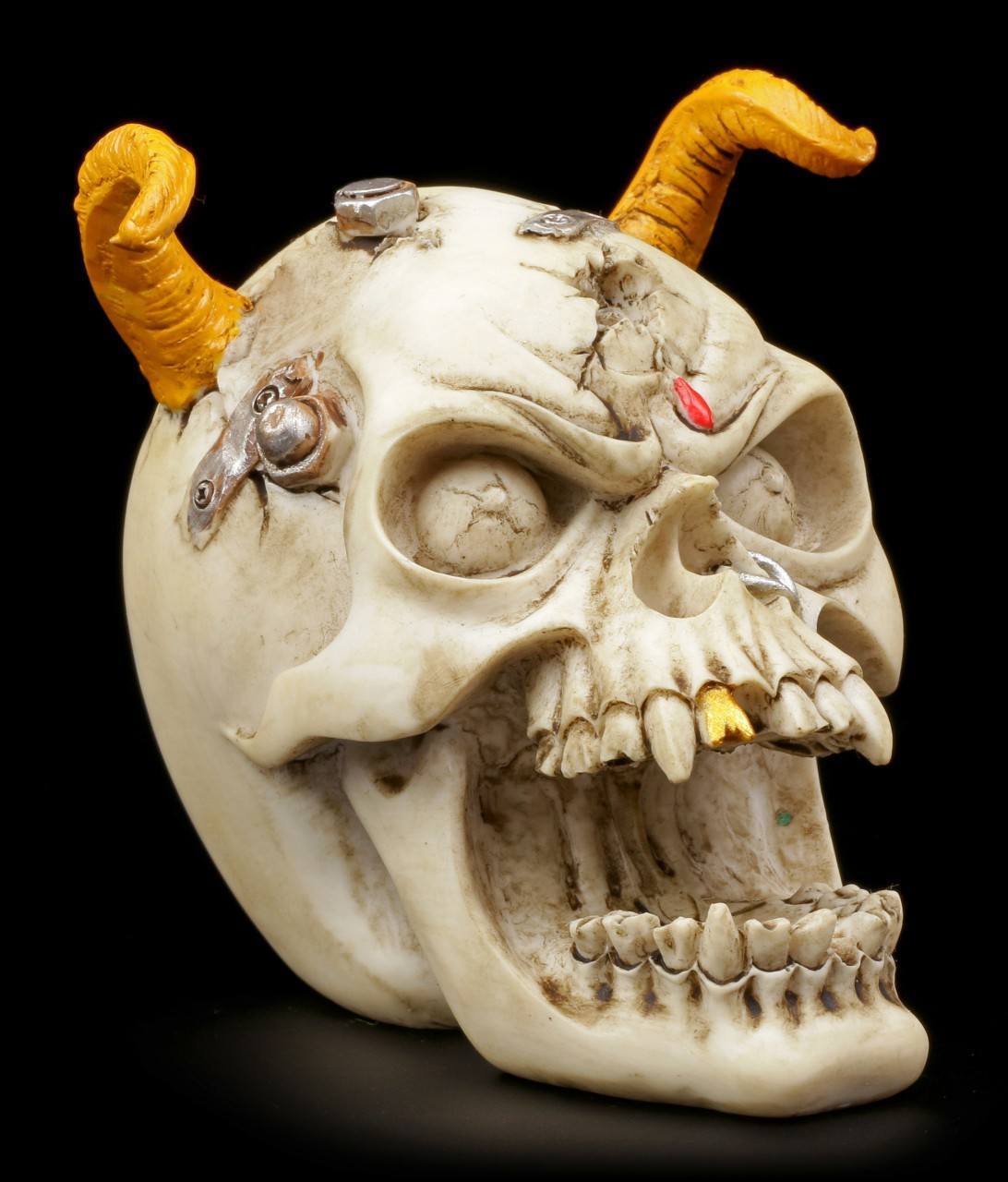 Skull with yellow Horns