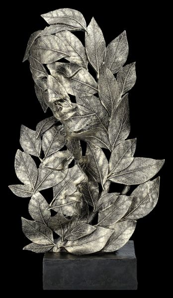 Sculpture made of Leaves - Natural Emotion - Embrace