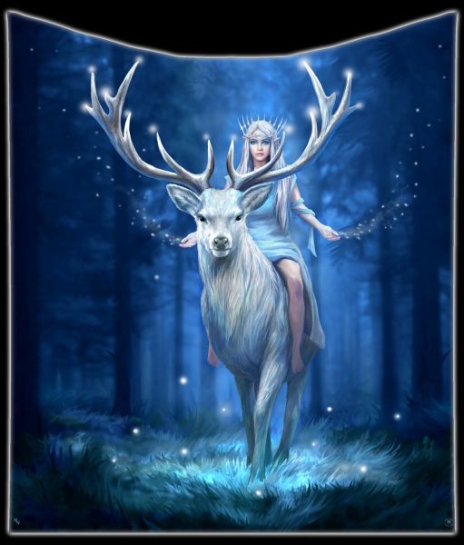 Fluffy Blanket Elves Queen - Fantasy Forest