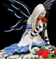 Wonderland Fairy Figurine - Alice