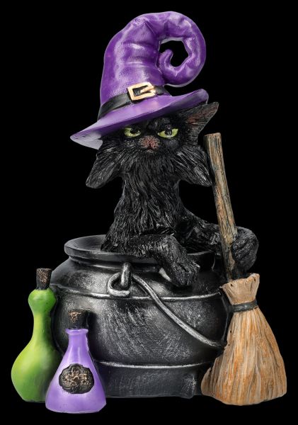 Hexen-Katzen-Figur sitzt in Zauberkessel