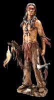 Indianer Figur mit Tomahawk