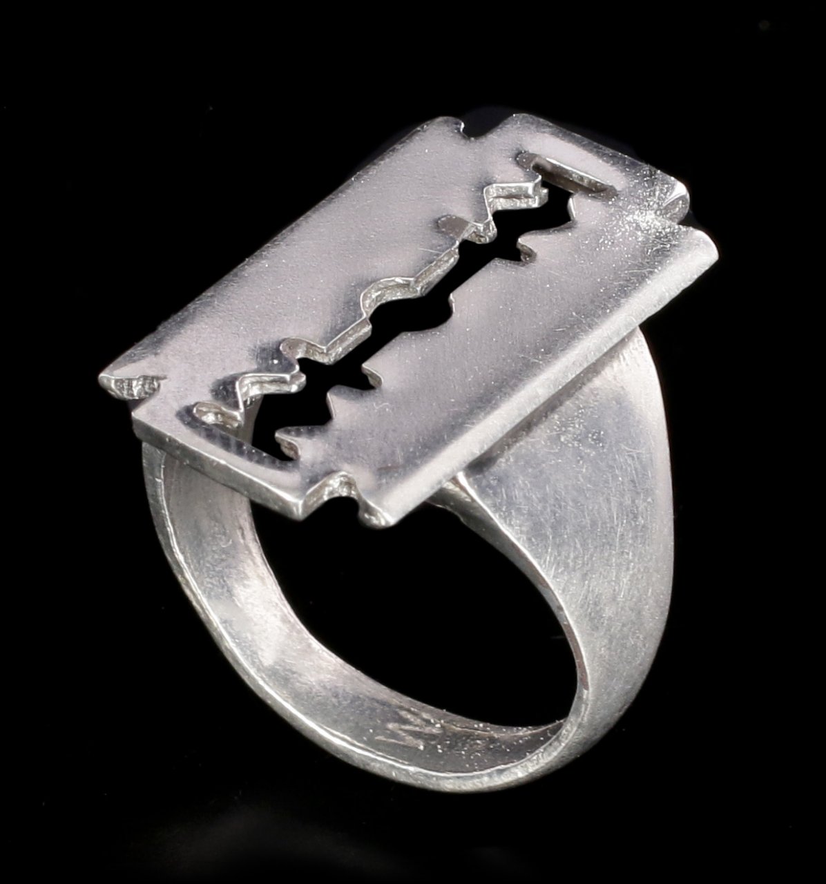 Alchemy Gothic Ring - Razor Ring