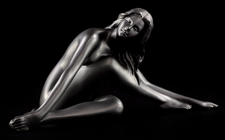 Female Nude Figurine - Betty black