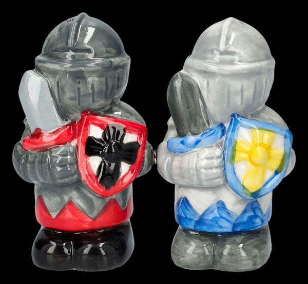 Salt and Pepper Shaker - Knight red and blue