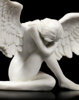 Angels Sympathy Figurine