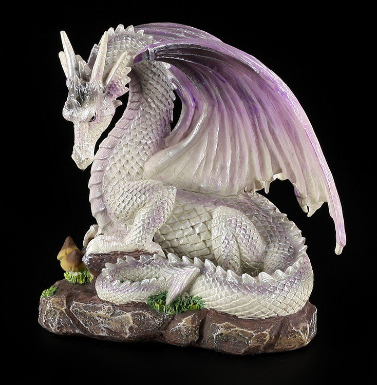 Dragon Figurine - Dragons Rest