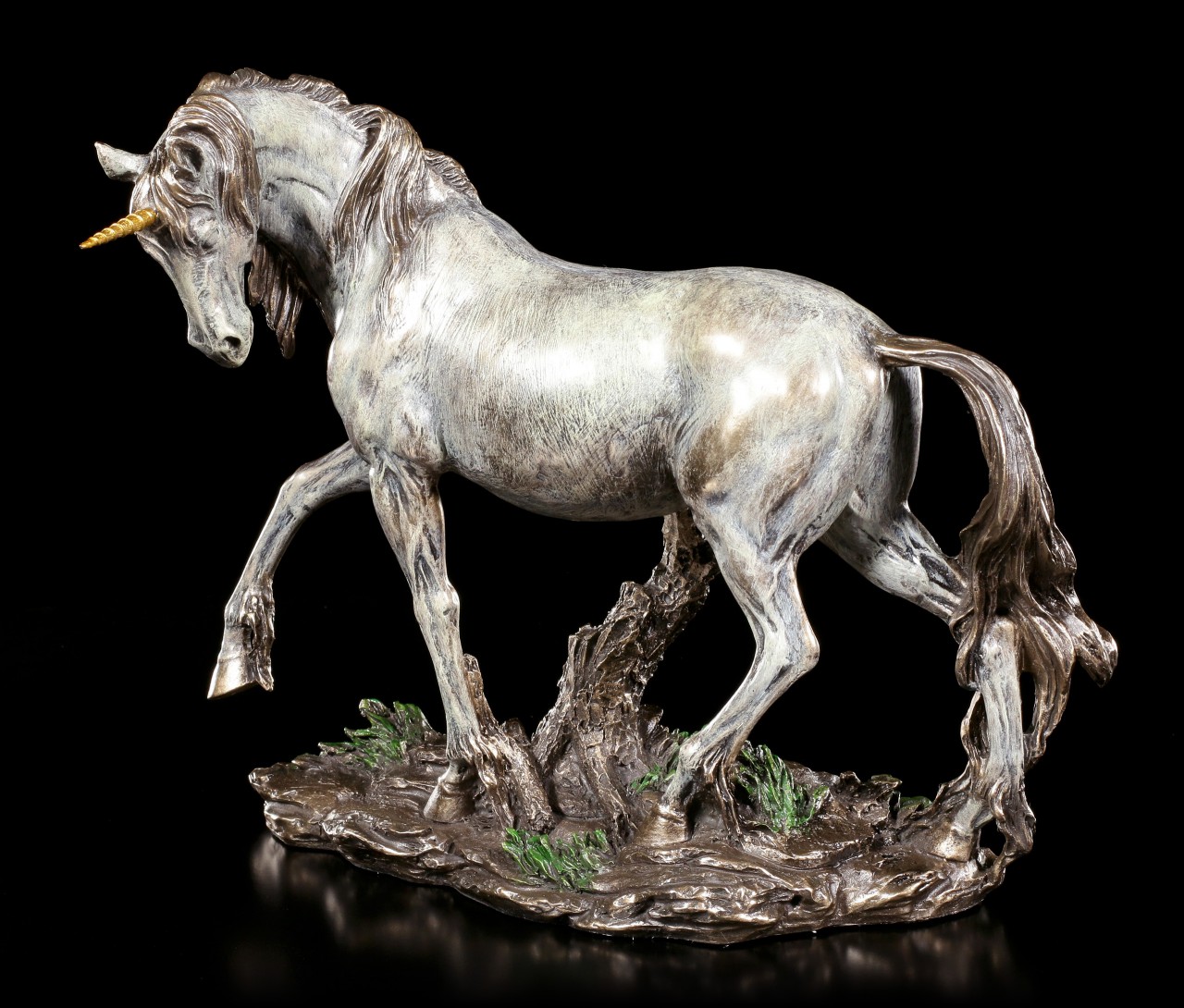 Unicorn Figurine - Daring