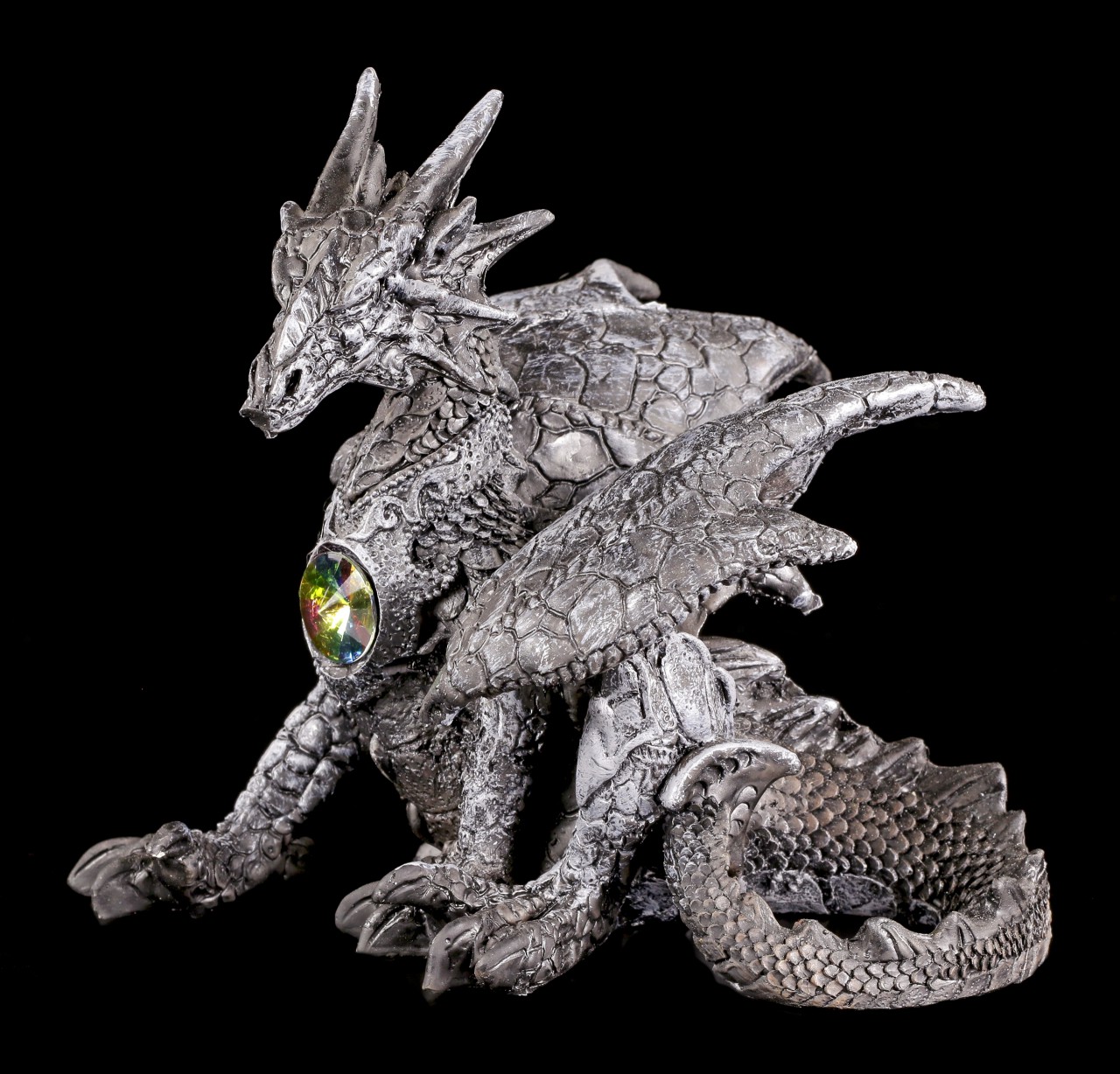 Black Dragon Figurine guarded Crystal
