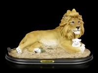 The Lion and the Lamb Figurine