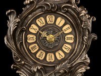 Barocke Tisch Uhr mit Farnen