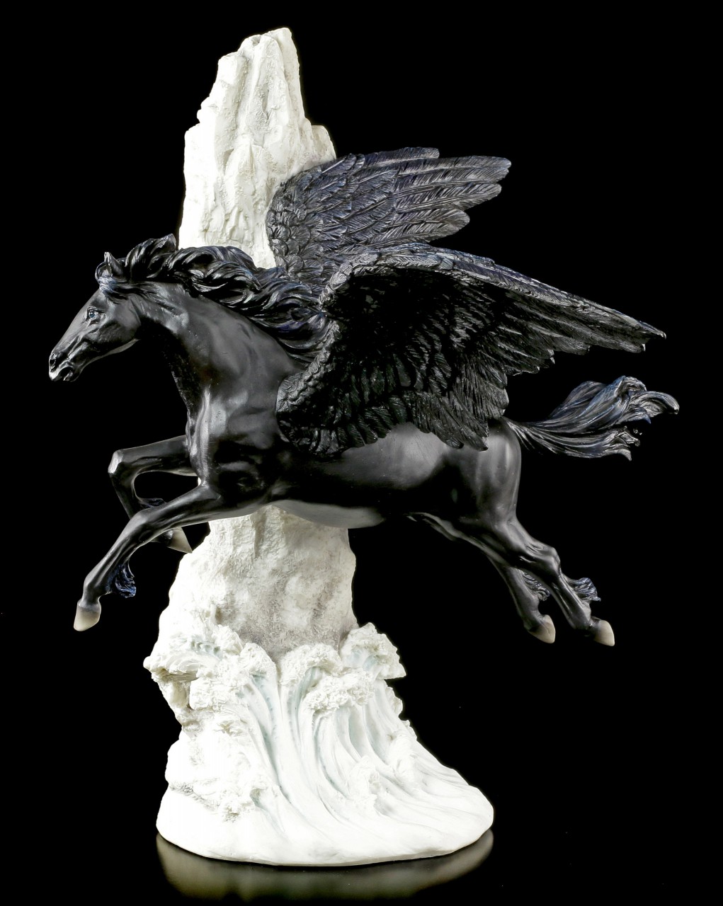 Black Pegasus Figurine Flying