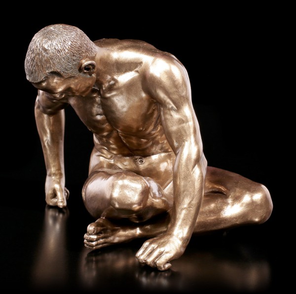 Male Nude Figurine - Turning to the Side
