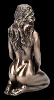 Female Nude Figurine - Woman Kneeling - Expectation