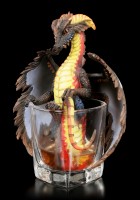Drachen Figur im Rum Glas