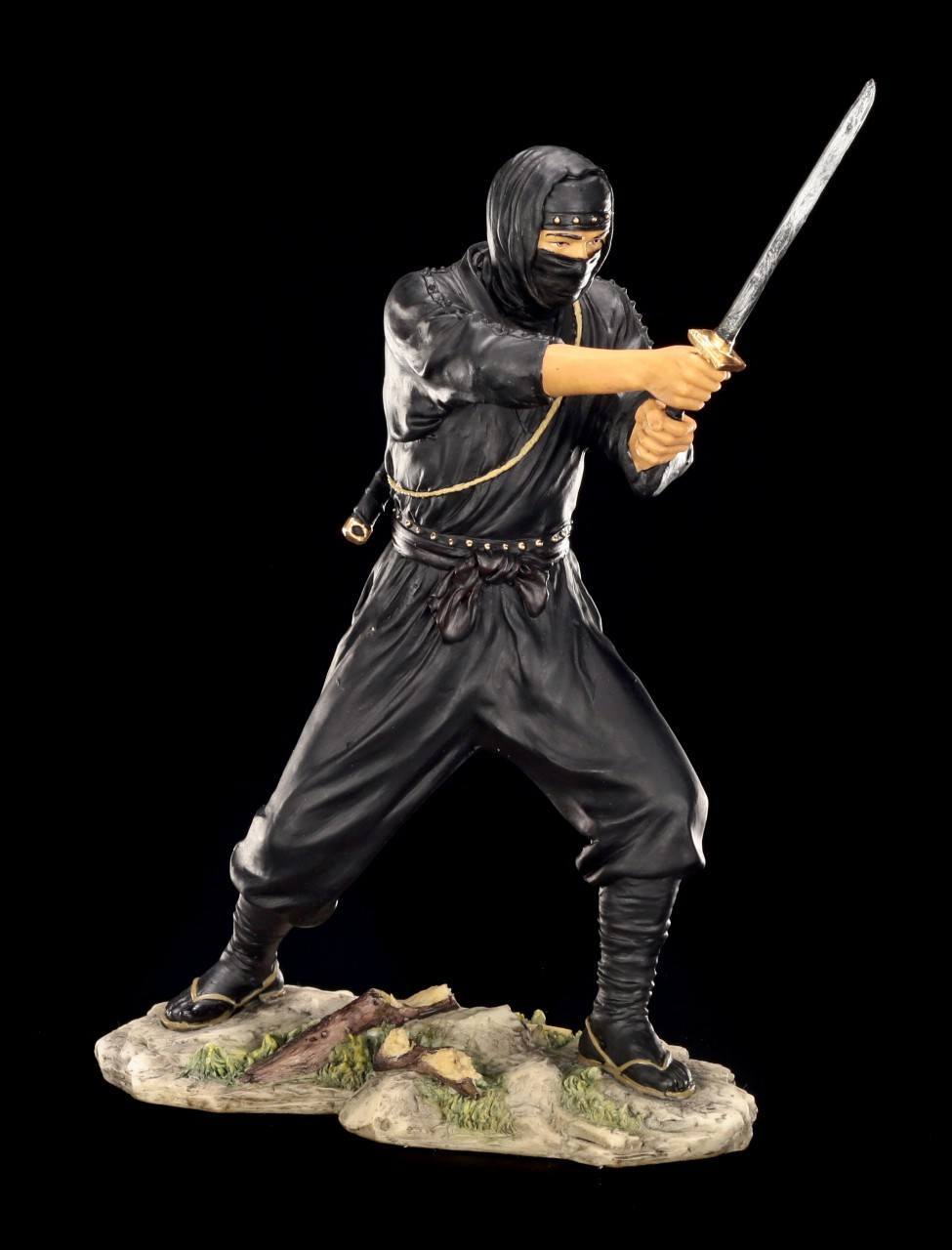Ninja Figurine - Attack with Katana Sword